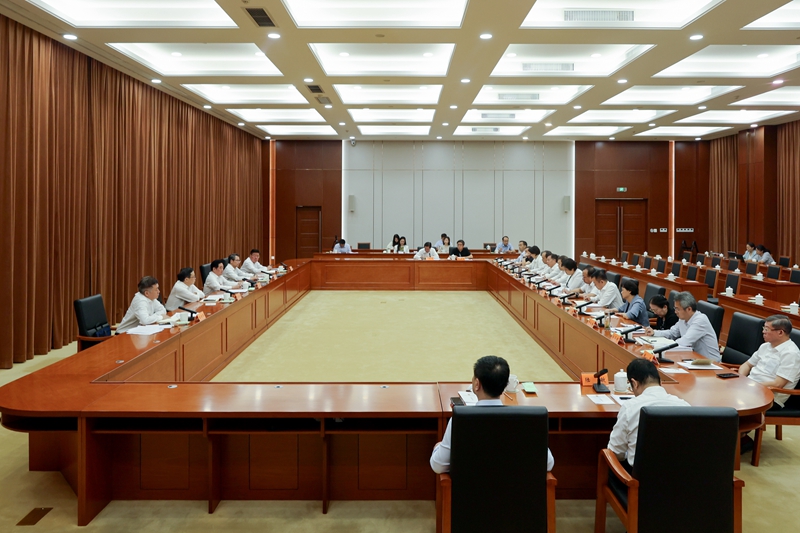張愛軍主持召開市縣人大常委會負責同志座談會